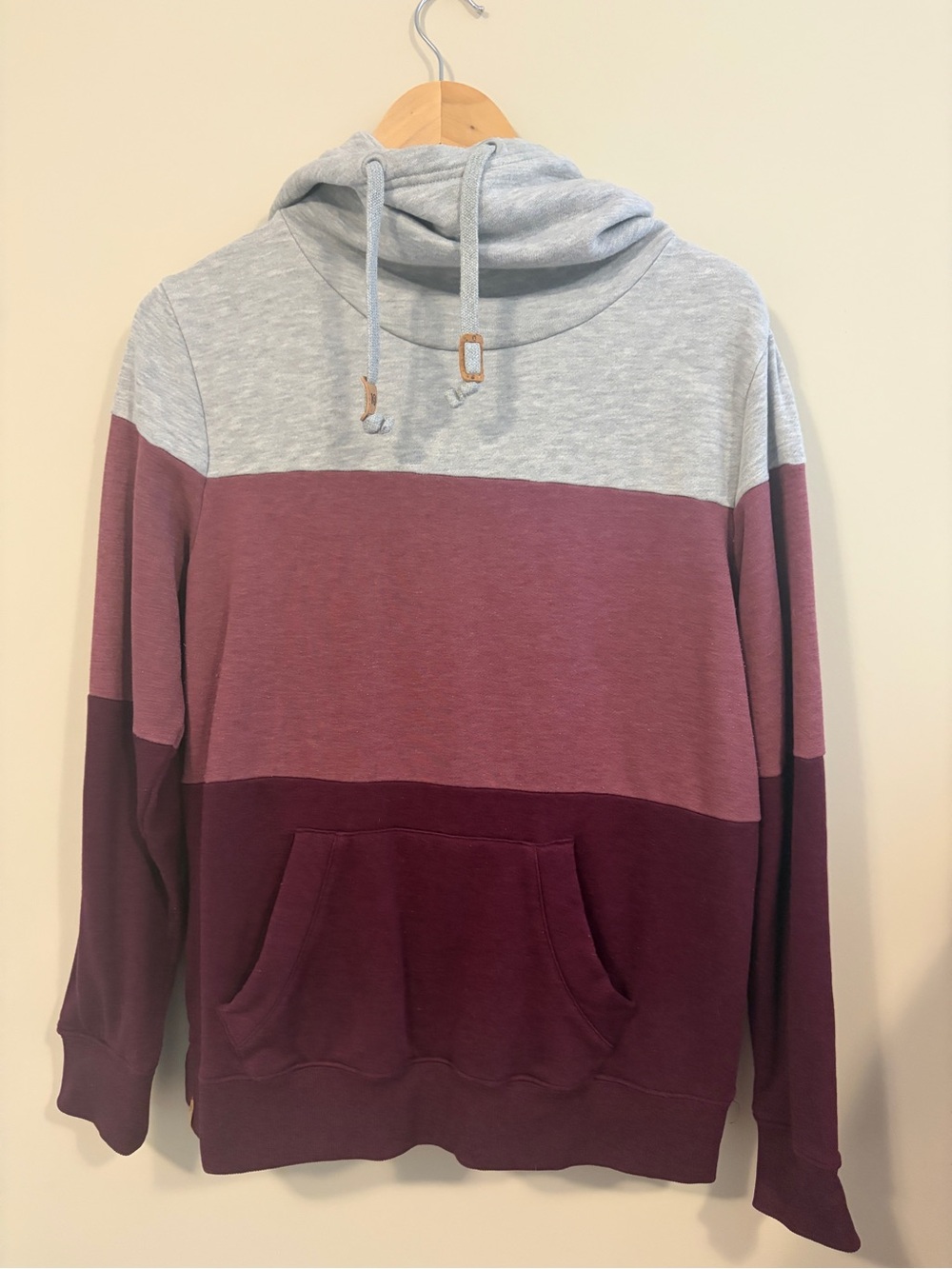 Tentree Colorblock Pullover Hoodie in Light Gray and Burgundy